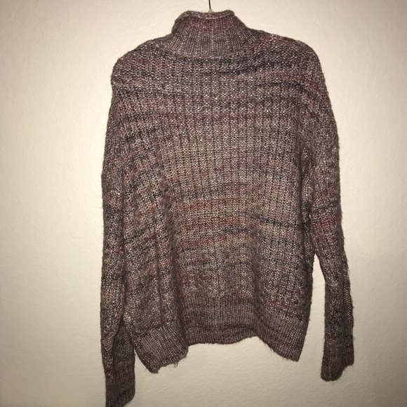 GAP Sweater - Picture 8 of 8